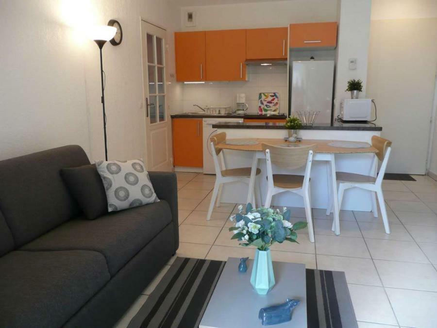 Eric'S Appartement -Charmant T2 - Камбо-ле-Бен Екстериор снимка